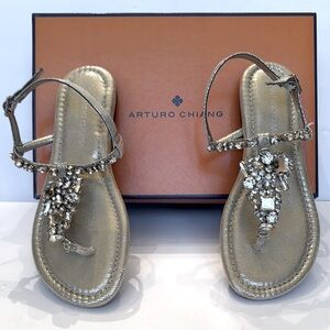 ARTURO CHIANG Daniellee Women's Gold Rhinestones Ankle Strap Thong Sandal 6M NEW